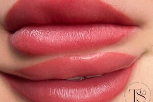 Lip-Blush